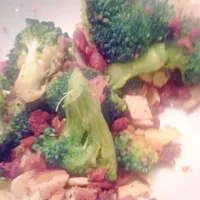 broccoli,  almond, bacon salad|Leigha Jensonさん