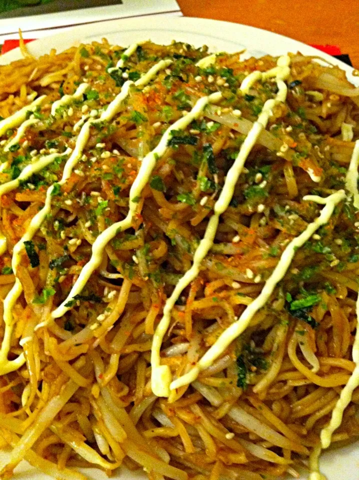 Snapdishの料理写真:焼きそば. Yakisoba|Juliee ~ ジュリーさん