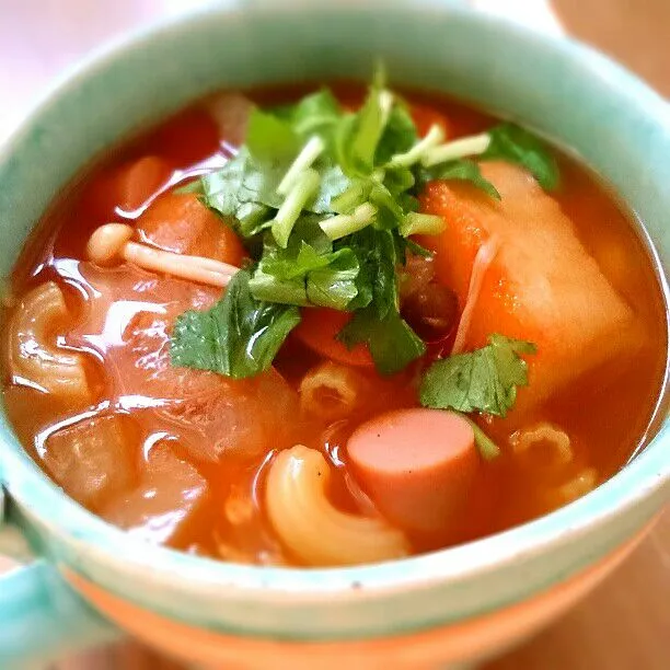 お麩入り和風のミネストローネで、お昼ご飯|とだともさん