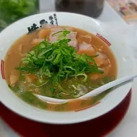 Snapdishの料理写真:横綱ラーメン|Akinori Yakushijinさん