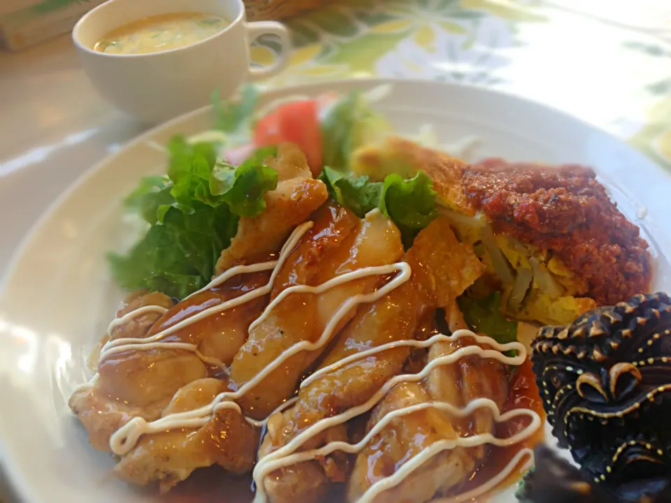 照りマヨチキン ＆ じゃがいもとスパムのスパニッシュオムレツ|KUMAさん