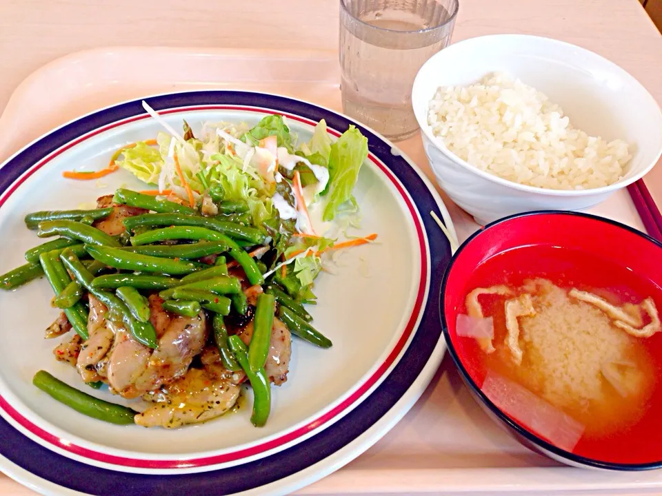 Snapdishの料理写真:県立福祉大学内食堂シーガル 日替りランチ パイコーハン|ponnaoさん