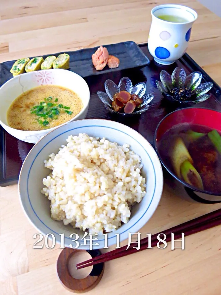 Snapdishの料理写真:玉子納豆和朝食|ゆりえさん