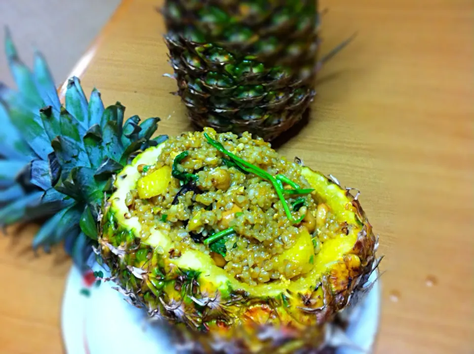 Thai-Pineapple fried rice|Ritsuko Rogersさん