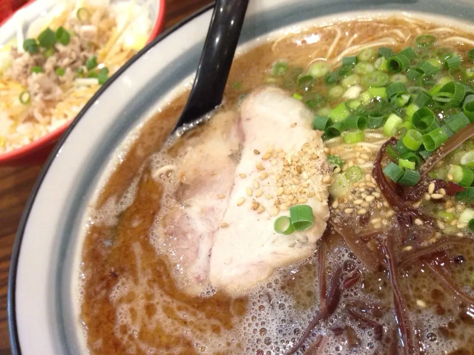 魚介とんこつラーメン+ネギチャ飯セット|sunさん