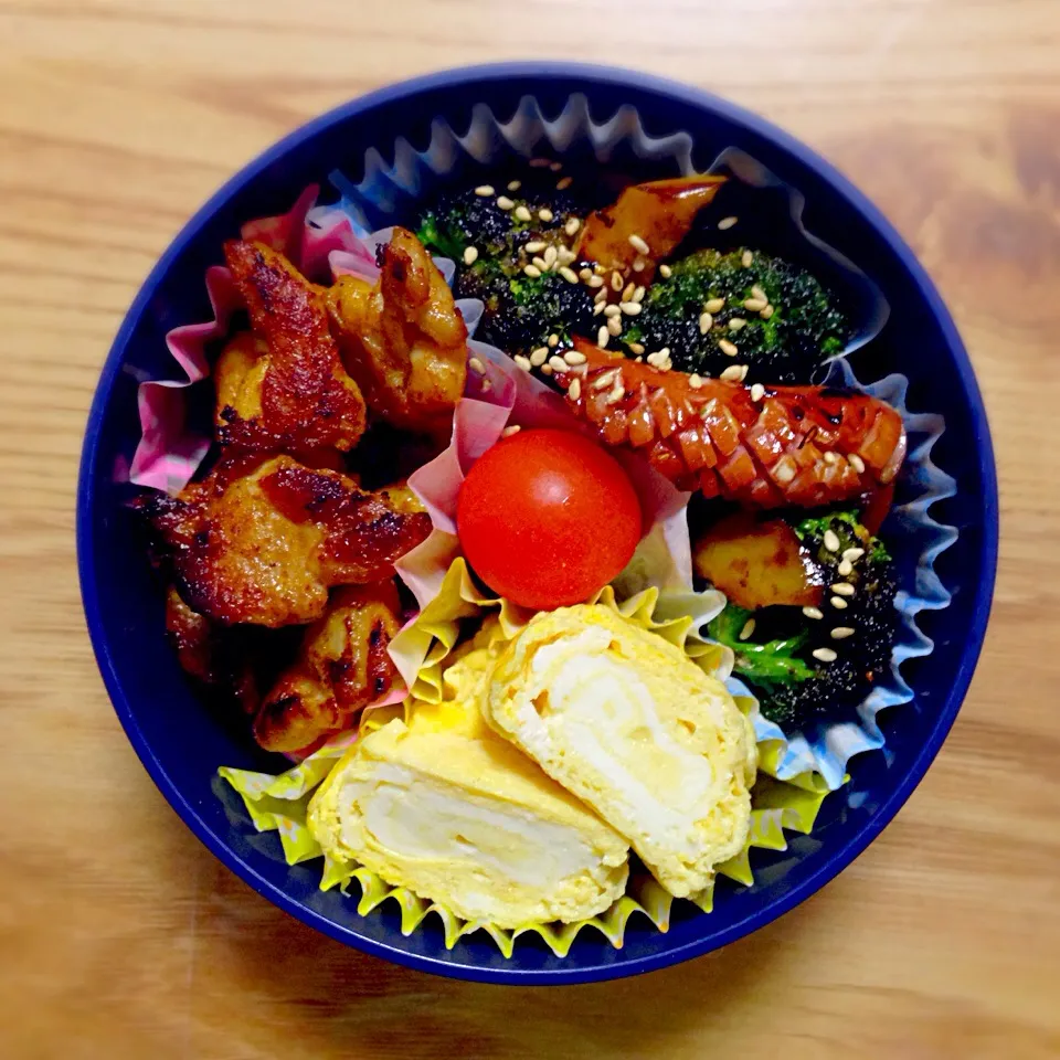 タンドリーチキン、ソーセージと野菜のマヨ炒め|okuyさん