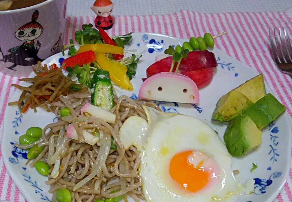 ♪塩麹で焼き蕎麦 with かまこサン♪(｡･･｡)♪😅|ハートがポッポさん