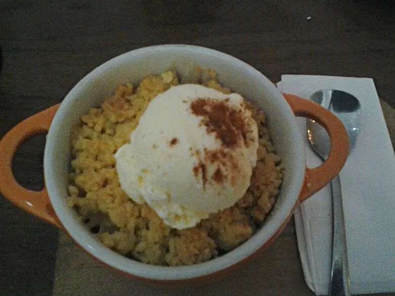 apple crumble|Putri Anindyasarasti Widyantoさん