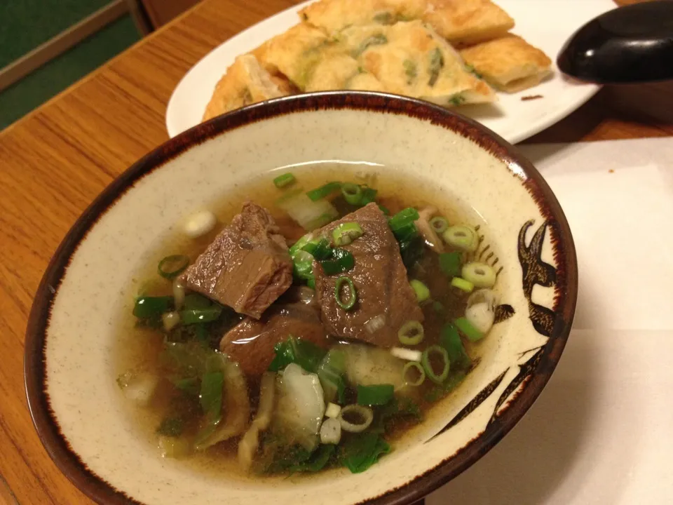 Beef noddles & green onion pancake !|Elaineさん