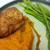 Honey Garlic Pork with Sweet potatoes|Megan Preeceさん