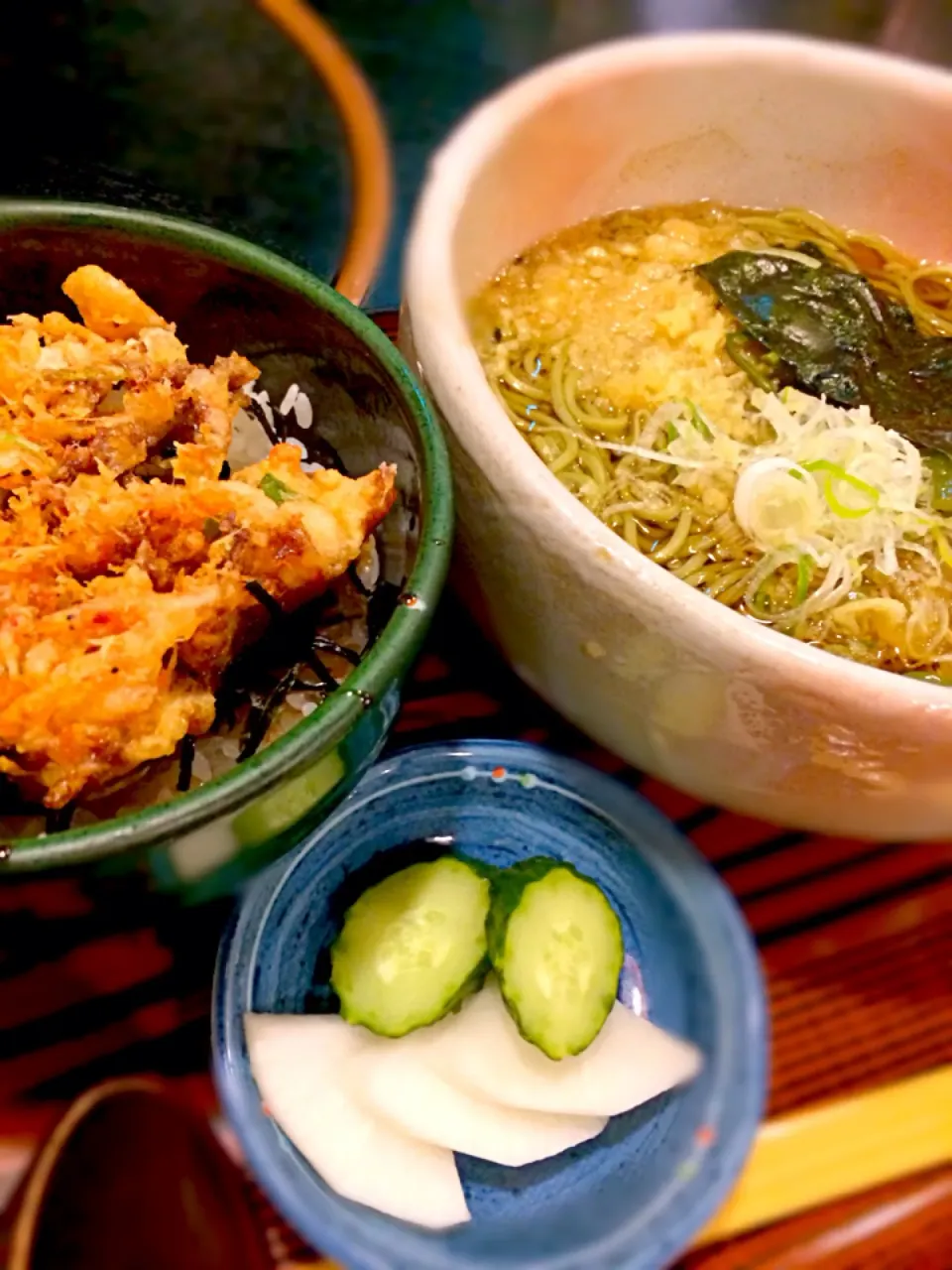 桜エビかき揚げ丼と、茶そばセット|あきらさん