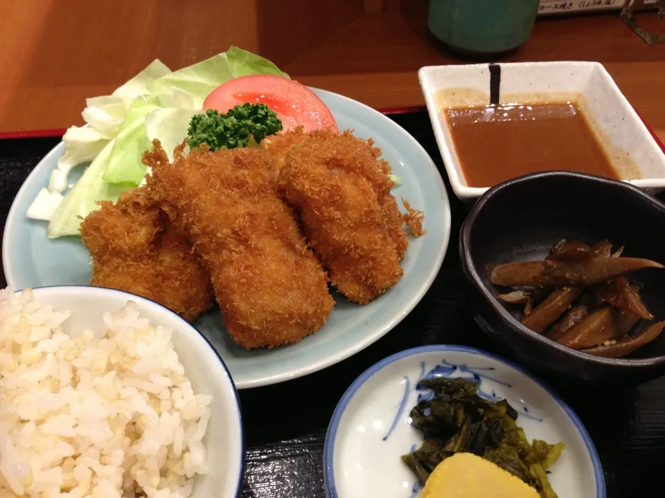 日替りランチ。本日は、チキンカツでした。|大石さん