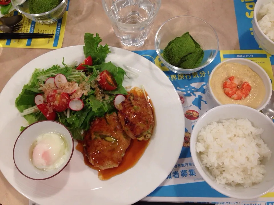 とろ〜り温玉つくねの満足和食|りなさん