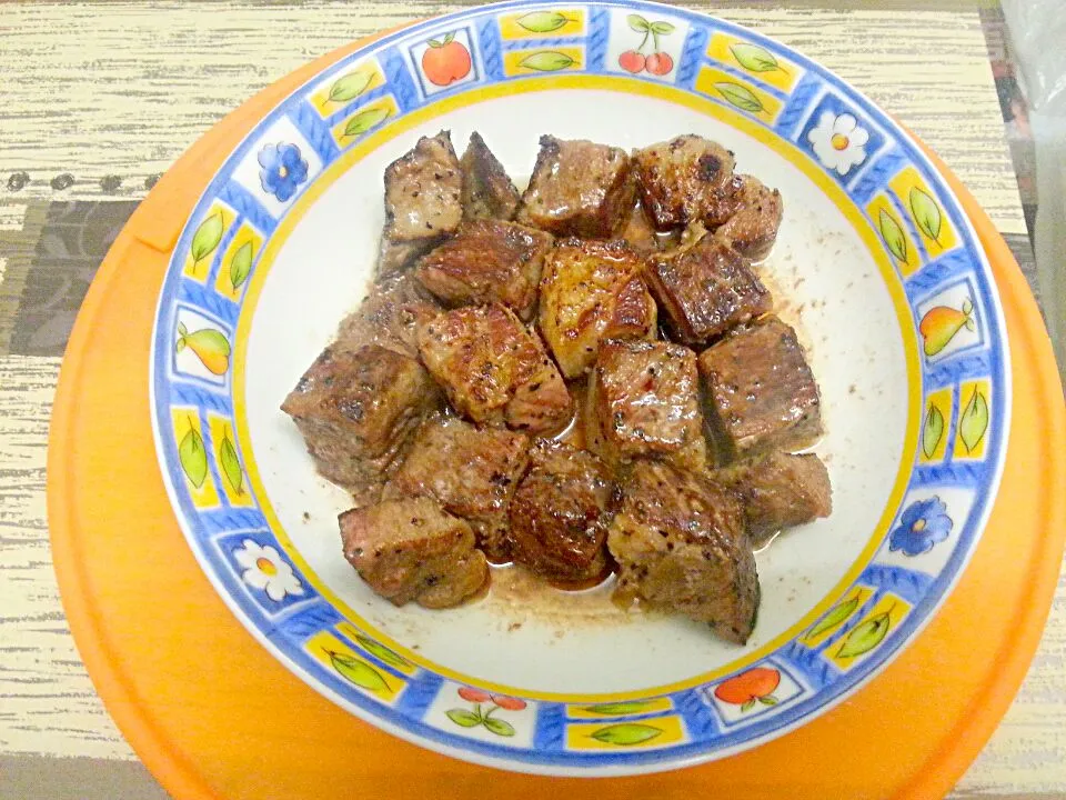 black pepper galic beef|Amy Auさん