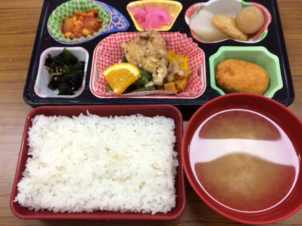 仕出し弁当|Naoya Ishiharaさん