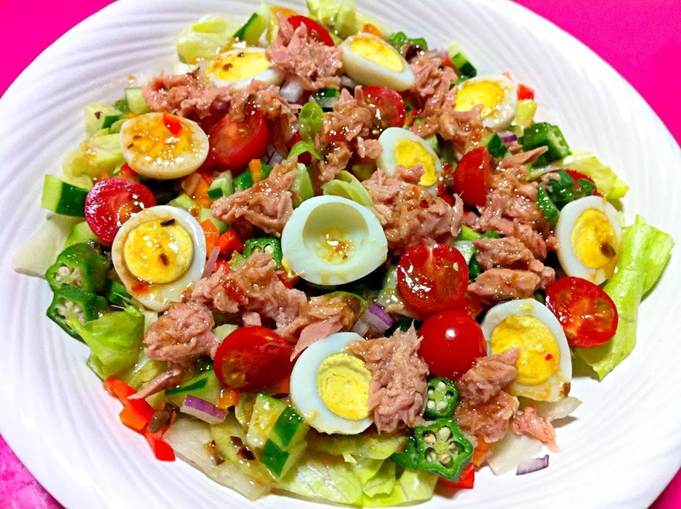 Fresh Veggies con tuna salad|Naomiさん