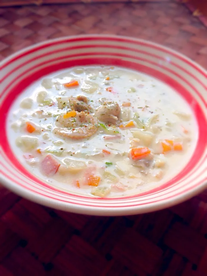 Veggie Clam chowder🐚お野菜たっぷりクラムチャウダー♨|🌈Ami🍻さん