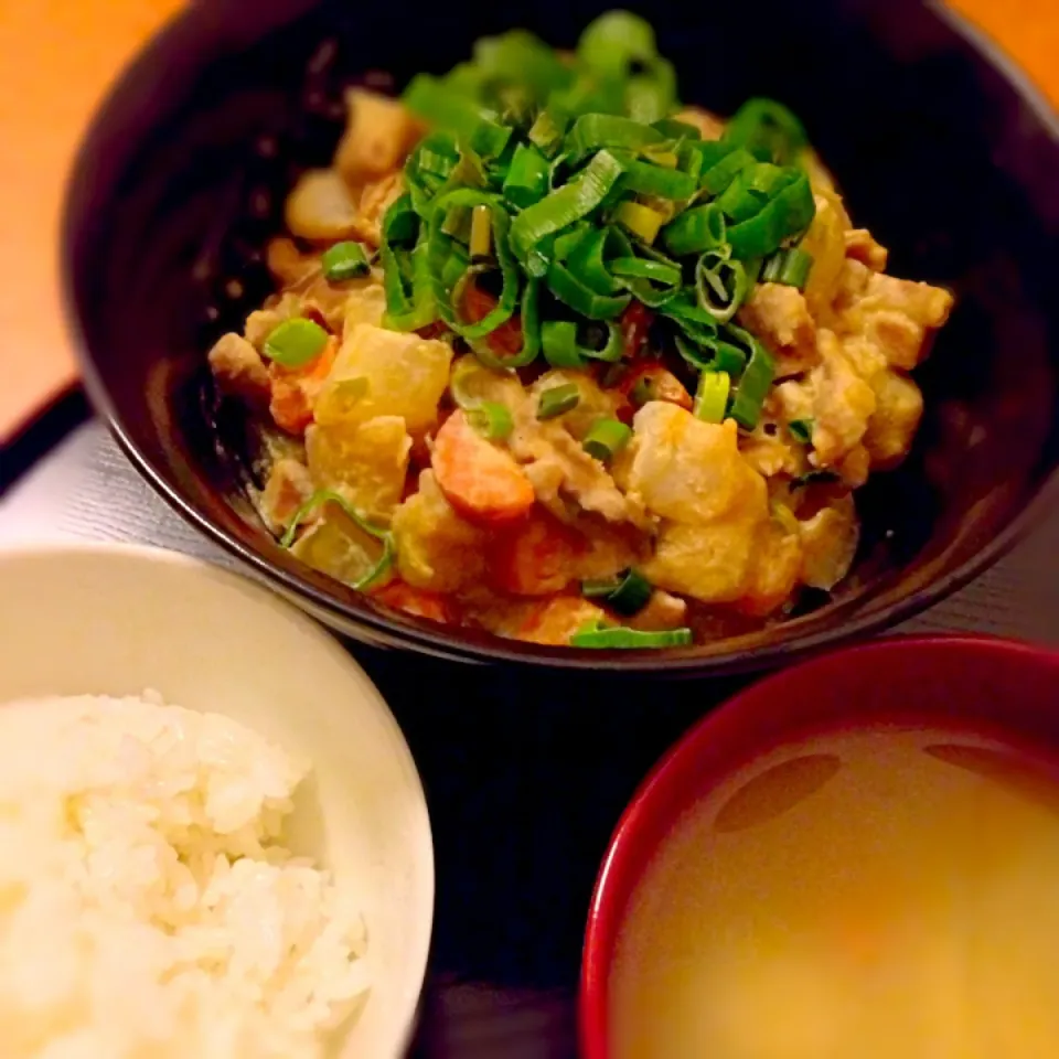 豚ホルモンの土手煮|ともえさん