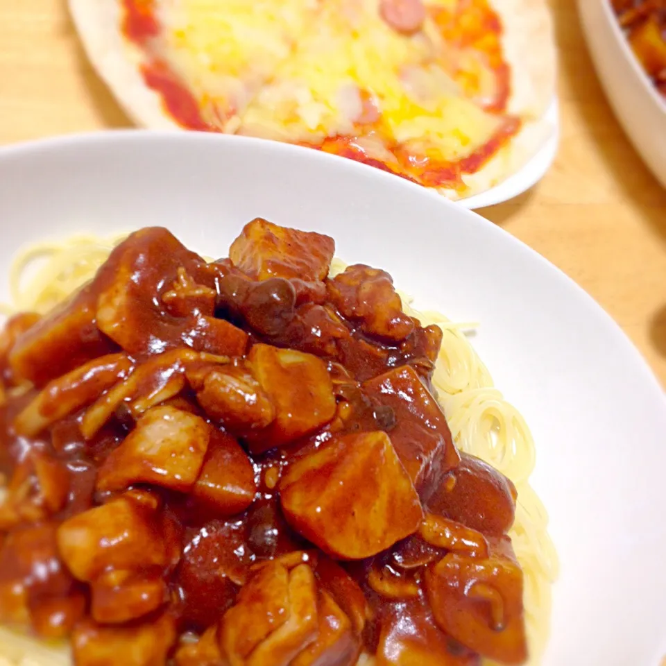 鳥肉とじゃがいものデミグラスパスタ|misakiさん