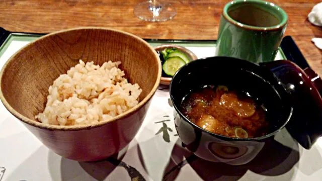 ぎおん琢磨　炊き込み御飯、赤出し、香の物|ｋｚｓｙｋさん