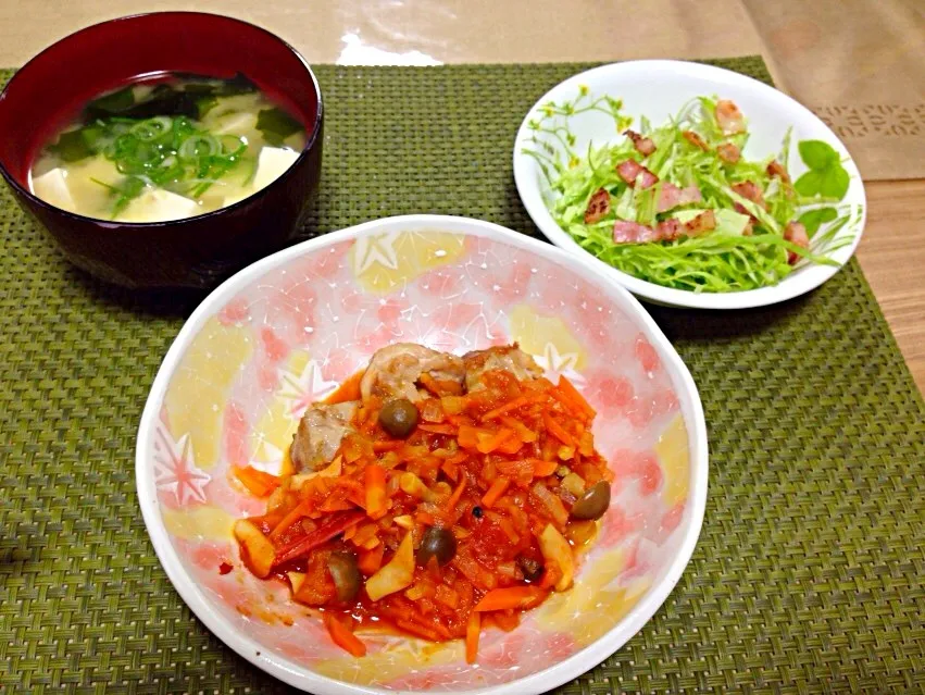 Snapdishの料理写真:鶏肉のトマト煮🍅|うほさん