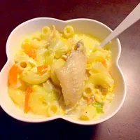 "Sopas " or Macaroni soup w/ chicken..|Jewel Bandolaさん