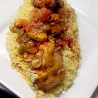 Snapdishの料理写真:Spanish chicken and rice|Kevin Fatbelly Coleさん