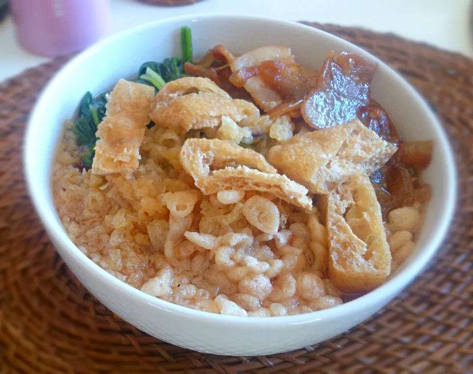 肉たぬきうどん|にゃろめさん