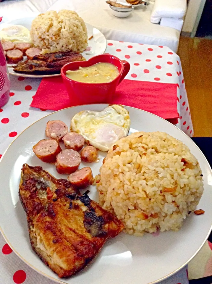 PiNoY BrEaKFasT.. DaLonGsiLoG!!|GeMzKiTchさん