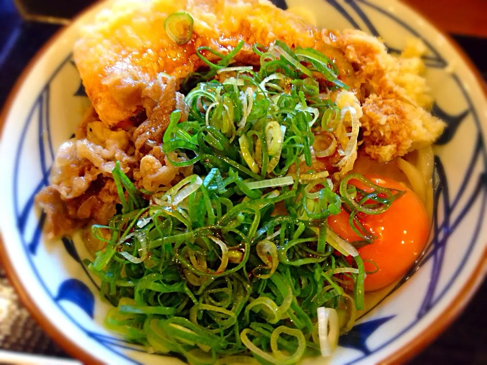 丸亀製麺☆牛肉釜玉 かぼちゃ天のせ|こぺ こぺちさん