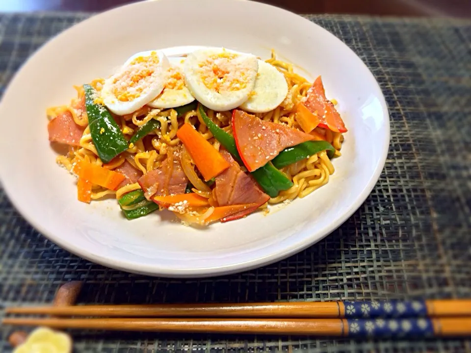 味噌ラーメンで味噌ナポリタン(^ ^)|よっしーさん