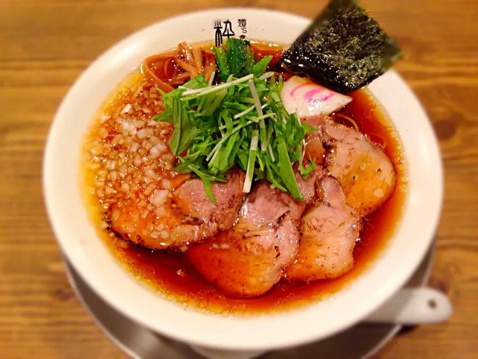 粋蓮醤油チャーシュウ麺|麺's食堂粋蓮さん