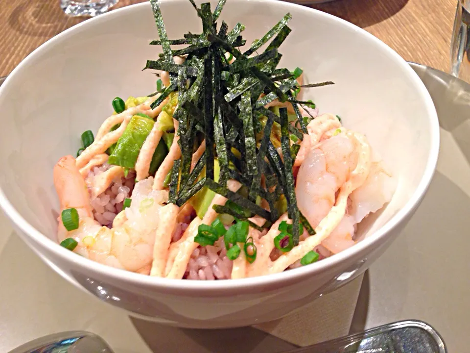 アボカドと海老の明太丼|夏みかんさん