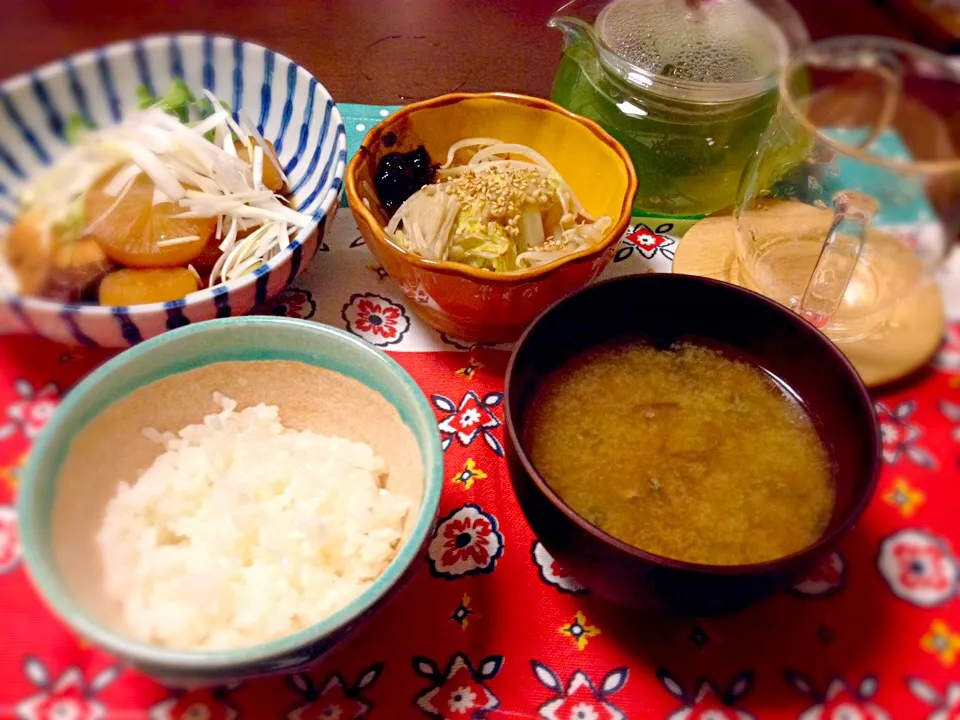 ぶり大根、蒸し野菜ともろみ、シジミのお味噌汁|aki80sさん