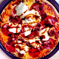 My Wife's BBQ chicken, pepperoni, pulled sweet pork and mozzarella pizza|Richard Baylissさん