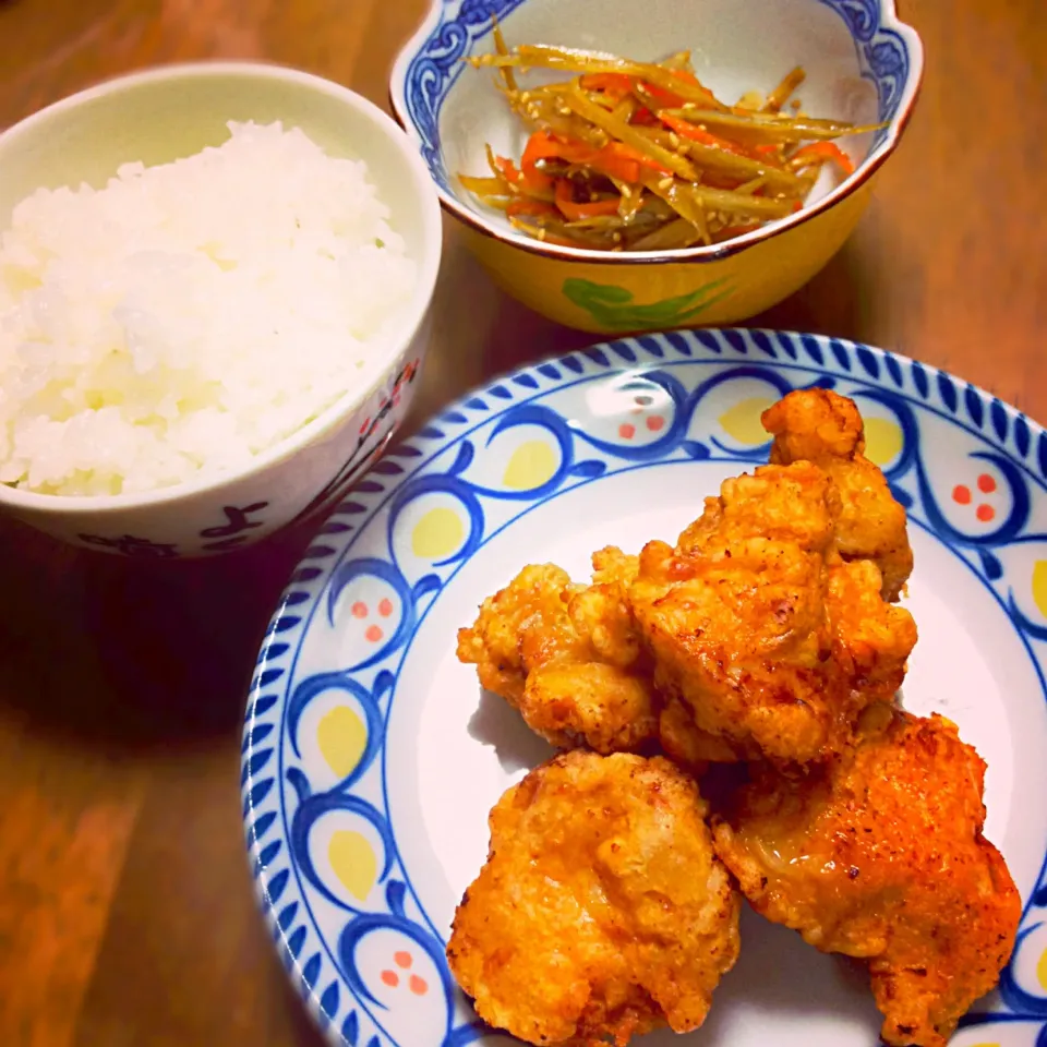 鶏の唐揚げ,金平牛蒡,ごはん|りーぴんさん