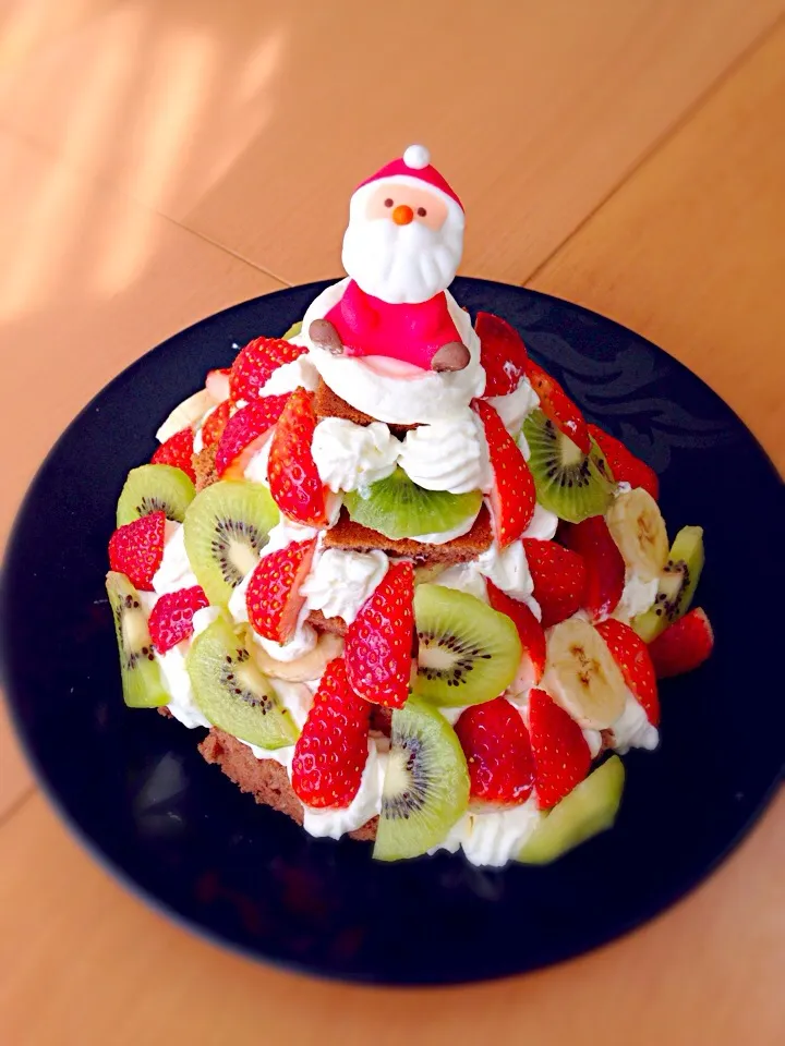 Snapdishの料理写真:クリスマスツリーケーキ|Msami  Isakaさん