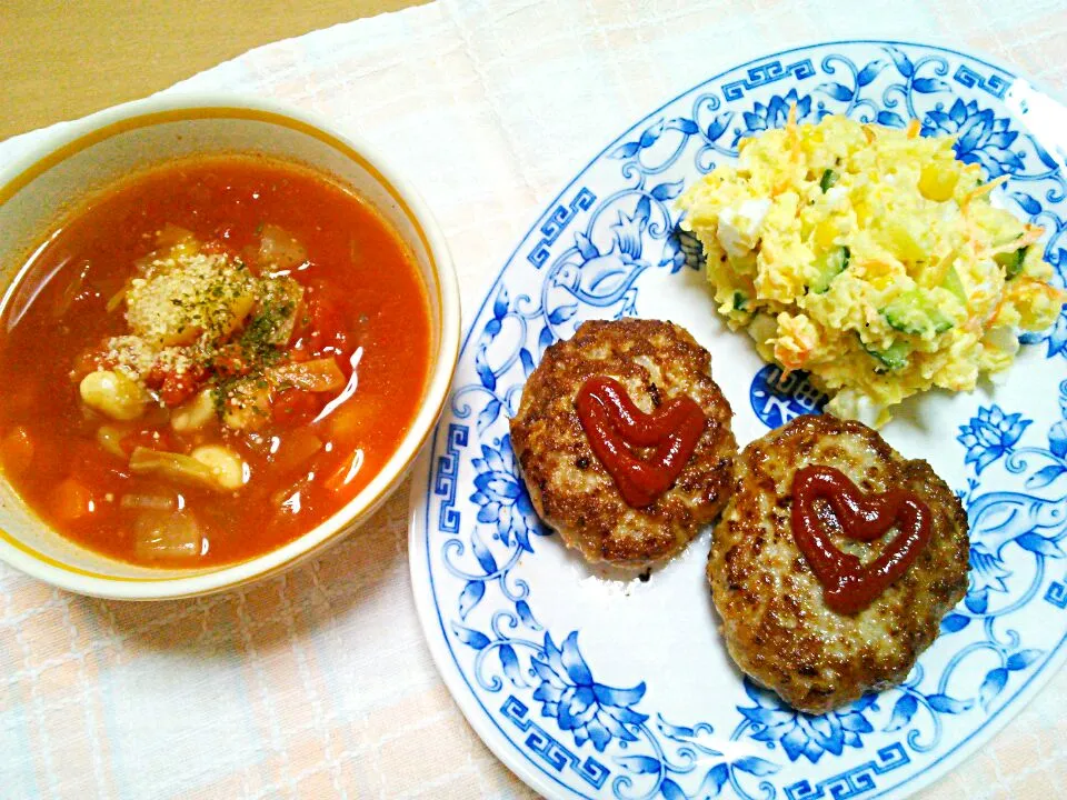 豆腐入りハンバーグ　ポテトサラダ　ミネストローネ|エツ次郎さん