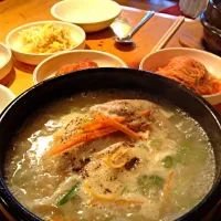 水宝館（スイボカン）
の『参鶏湯ランチ』|ボールおかっさん