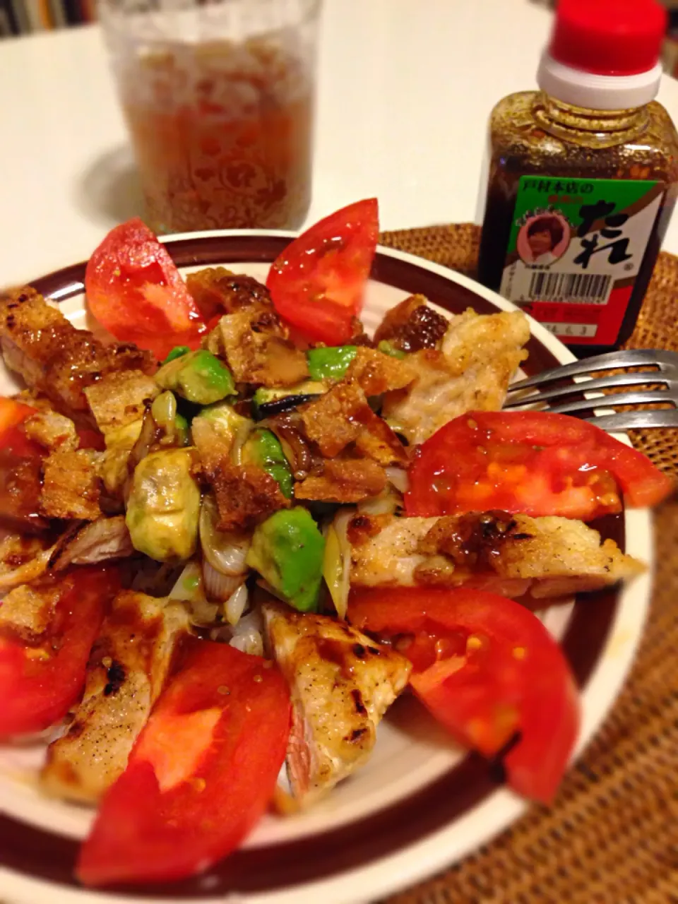 旦那晩ゴハン🎶見た目メキシコ料理っぽいけど、味は川越シェフの顔写真入り焼肉のたれ仕上げ|nonさん