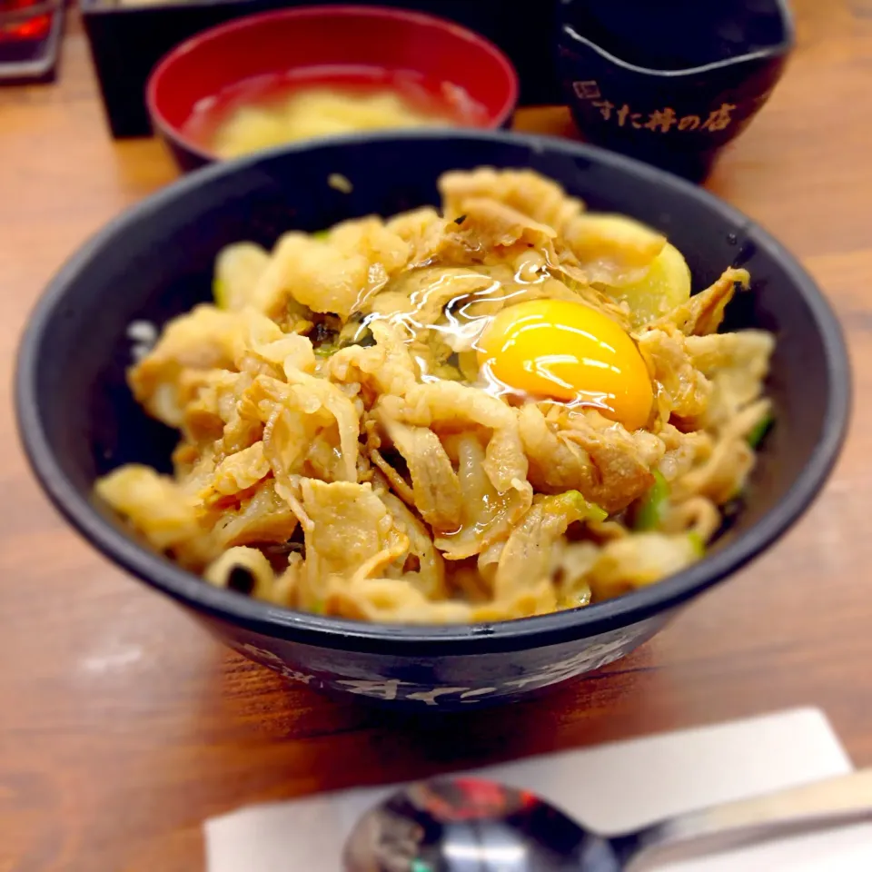 Snapdishの料理写真:ミニすた丼肉増し！|カナ☆デップさん