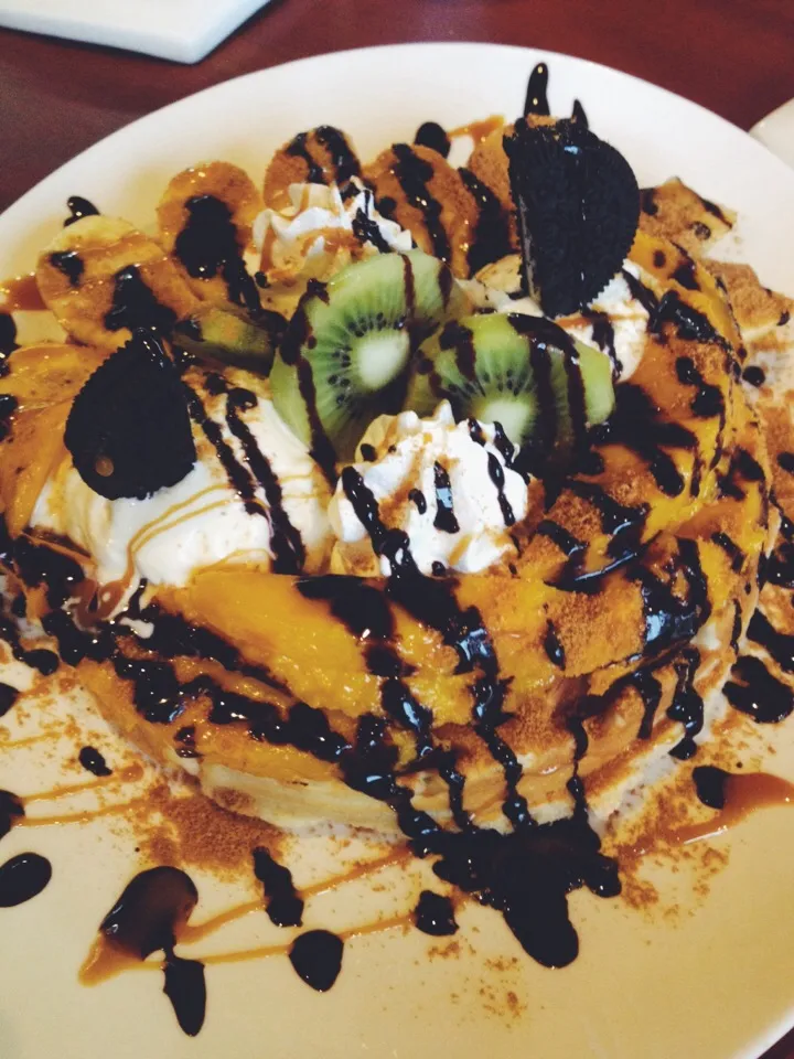 The Ultimate Waffle Treat|Crystal Ramosさん