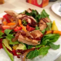 Snapdishの料理写真:Southwestern Salad|caroline weaverさん