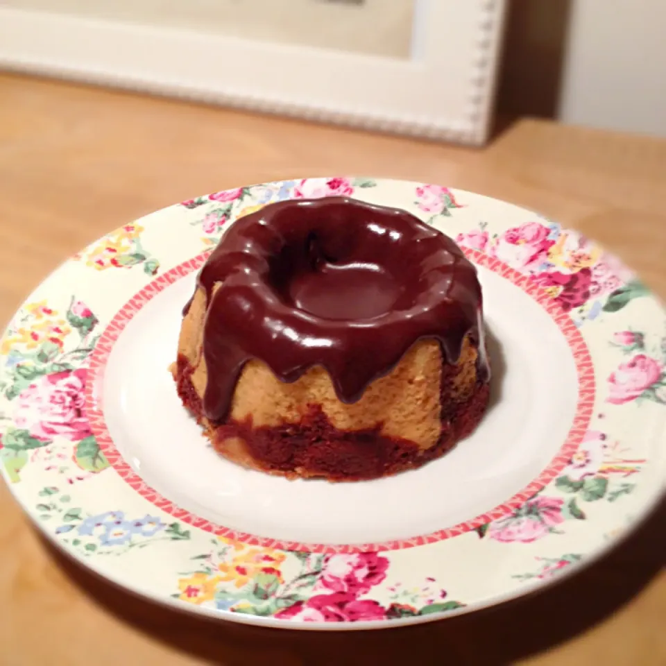 Mini marble bundt cake|francesca hornさん