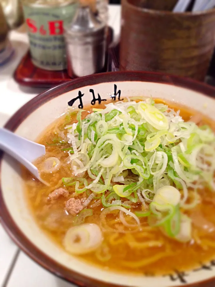 Snapdishの料理写真:すみれ味噌ラーメン@ラーメン博物館|DKさん