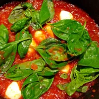 Basil mozzarella sauce|Armie Roblesさん