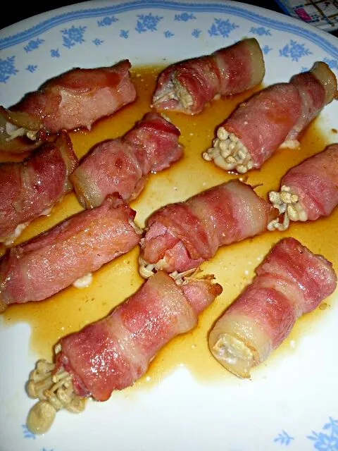 Honey glaze Mushroom Bacon wrap with Japanese sauce|Cheryl Zengさん