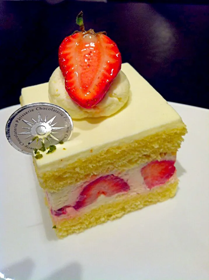 Strawberry shortcake|Cheryl Zengさん