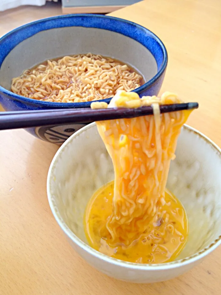 チキンラーメン生卵つけ麺|ようこさん