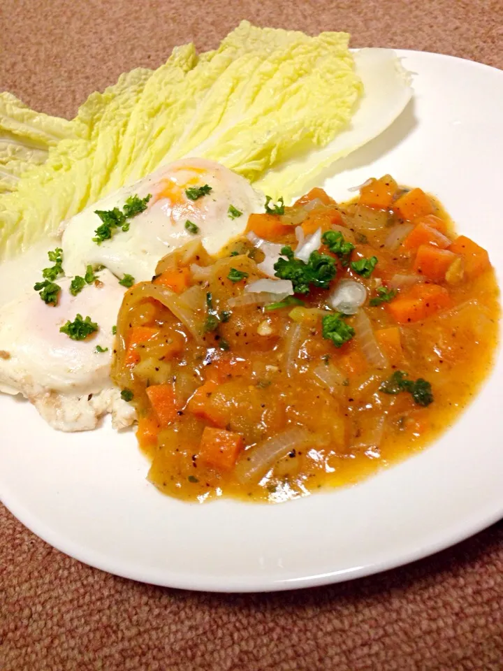 Poached Eggs with Tomato Sauce|Diwasasri Hanindhaさん